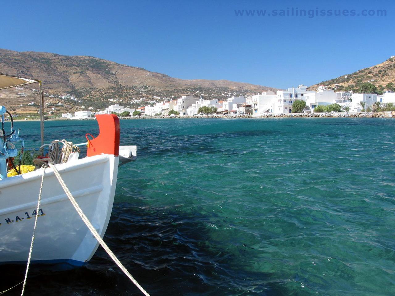 Andros island: Korthion port - 1280 x 960 desktop wallpaper
