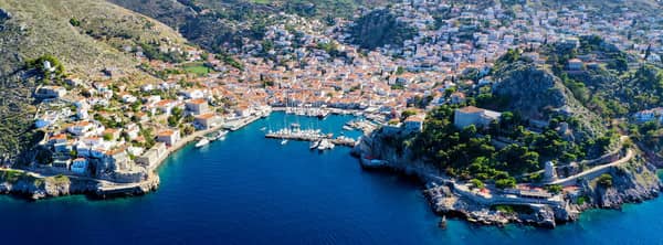 Hydra port: sailing holidays and yacht charters out of Athens