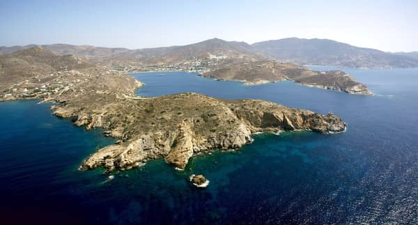 Yacht charters Ios Island and Port.