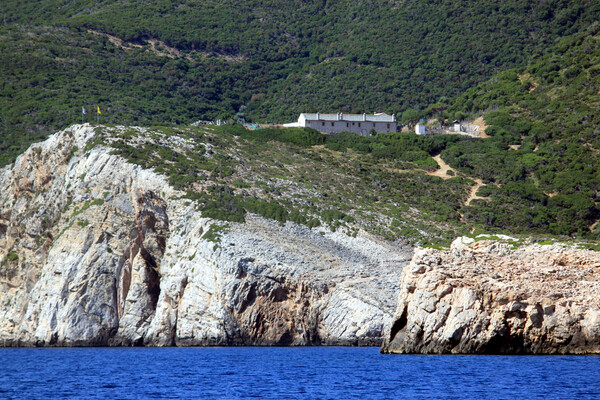 Yacht charters Monastiri bay Pelagos and Kyra Panagia