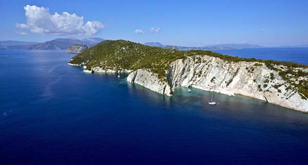 Sailing holidays & yacht charters Lefkas