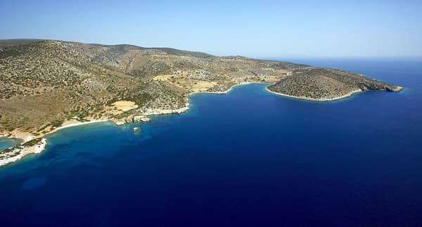 Naxos yacht charters and yachting