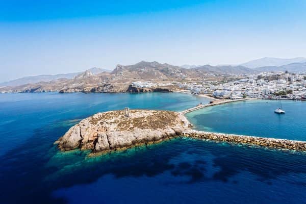 Cyclades yacht charters and sailing holidays in Naxos