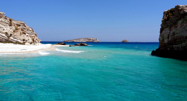 Sailing guide to the Dodecanese: Aspronisi