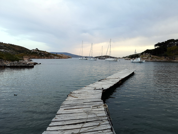 Porto Stretto bay mooring buoys: Patmos and Arki sailing guide.
