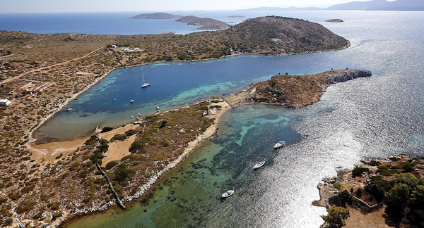 Sailing guide to Arkoi, Dodecanese yacht charters from Patmos and Kos.