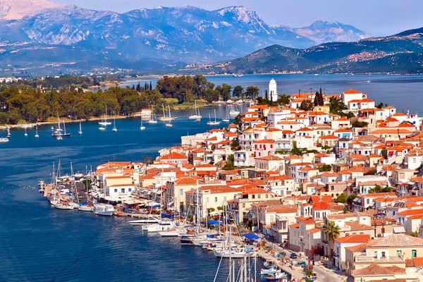 Yacht charters Poros - sailing holidays in the Saronic Gulf.