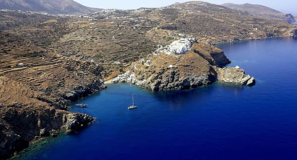 Cyclades yachting and yacht charters Sifnos.